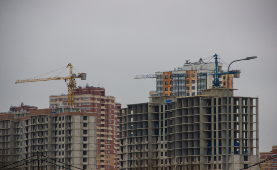 Сделали ремонт — и пошли трещины? Когда можно не паниковать, а когда бить тревогу Сделали ремонт — и пошли трещины? Когда можно не паниковать, а когда бить тревогу