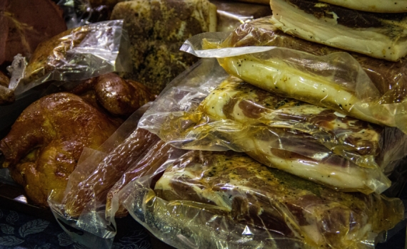 Эти 4 признака мяса испортят вам ужин и жизнь: тест на свежесть за 30 секунд — щупай, нюхай, смотри Эти 4 признака мяса испортят вам ужин и жизнь: тест на свежесть за 30 секунд — щупай, нюхай, смотри